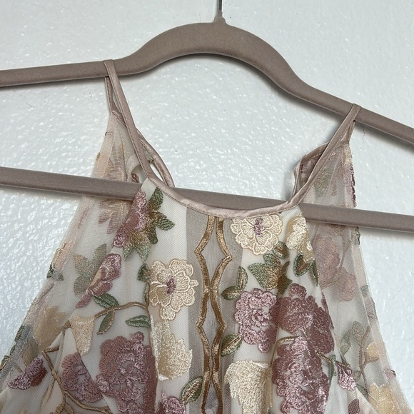 Nights by teeze me evening dress with tulle and waves size 1 Cream floral - Picture 5 of 12